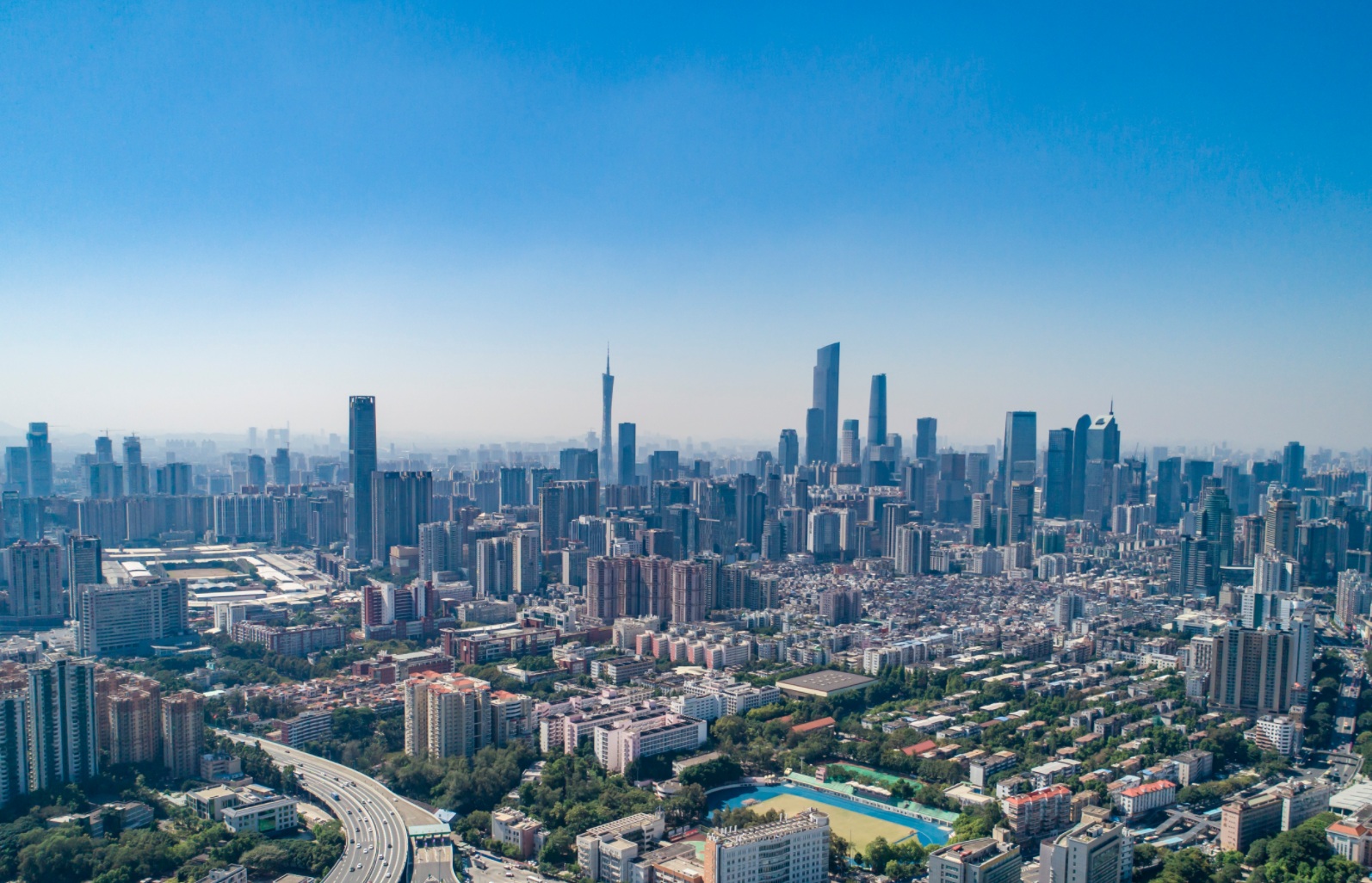 城市建筑摄影完全指南:拍出震撼的城市建筑大片配图1